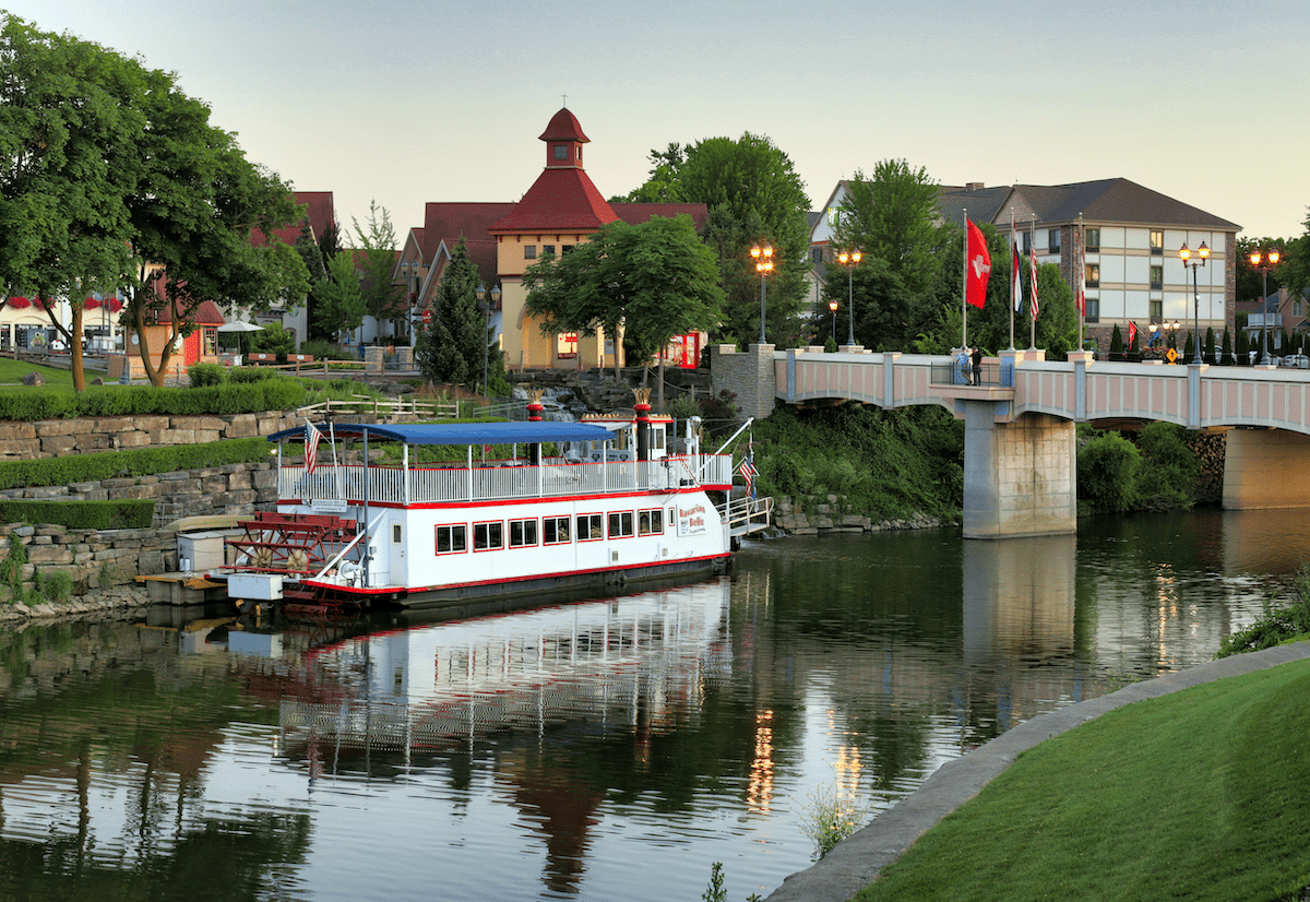 Picture of the river in Frankenmuth Michigan with the towns River Boat.