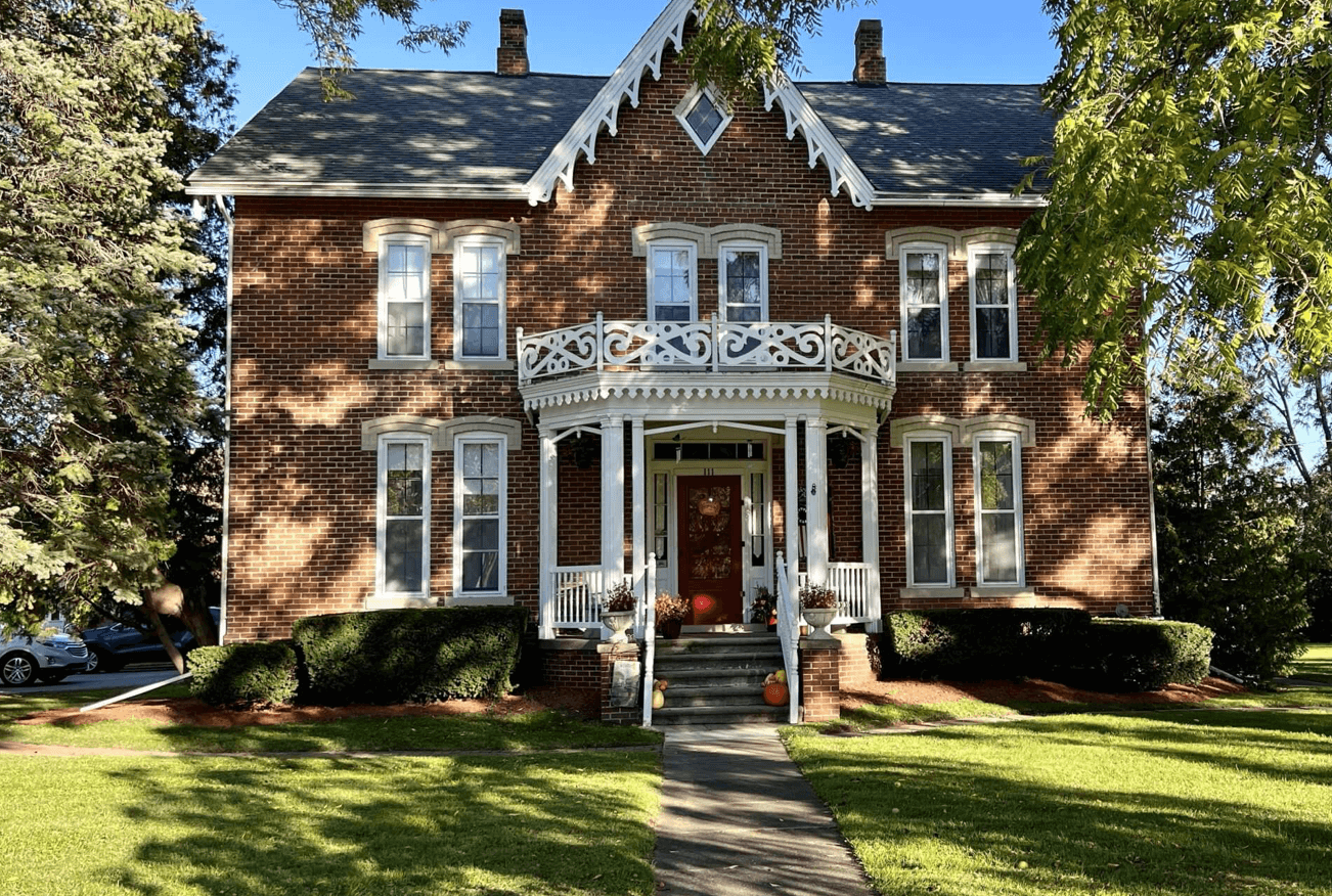 Raymonds House Inn