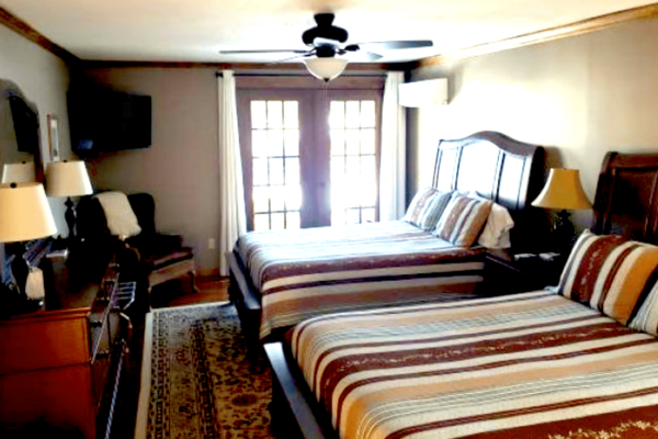 Borchers-Riverside-Main-Room-2024-05-11