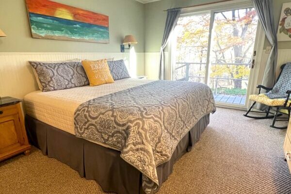 Goldberry-woods-Union-Pier-Rivers_Edge_King_Bedroom_1003