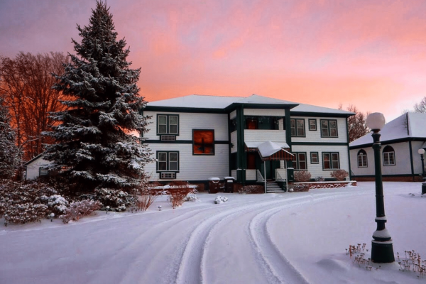 Victoria Resort at sunset during the winter