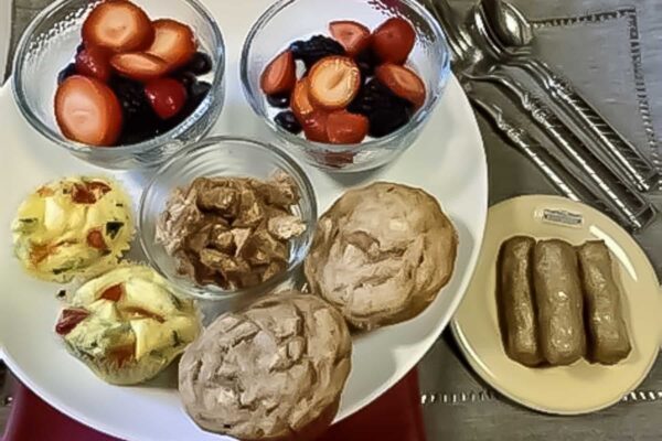 Big-Bay-Lighthouse-breakfast-0001-A