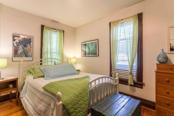 CottonWood-Inn-Empire-2033