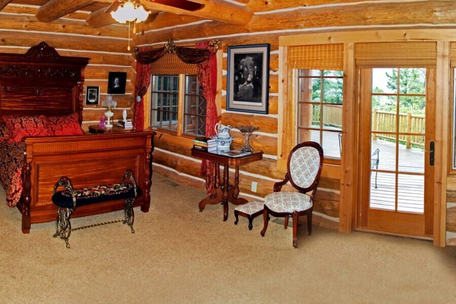 Dapple-Gray-bed-breakfast-Lincoln-Room-0001