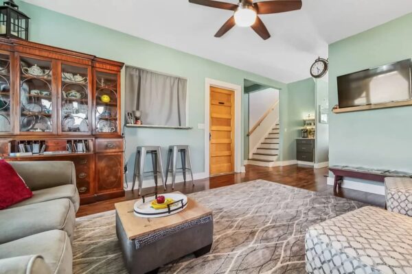 FrankenmuthCountryBnB-gathering--A