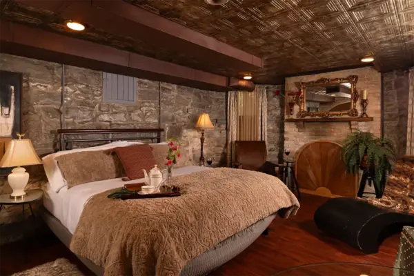 Historic-Webster-House-Bay-City-MIrm_Keep_Aug2023_1