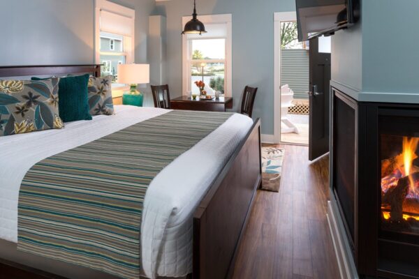 Hotel Saugatuck - Interiors - Cottages - Pier Cove - 2016 (3)