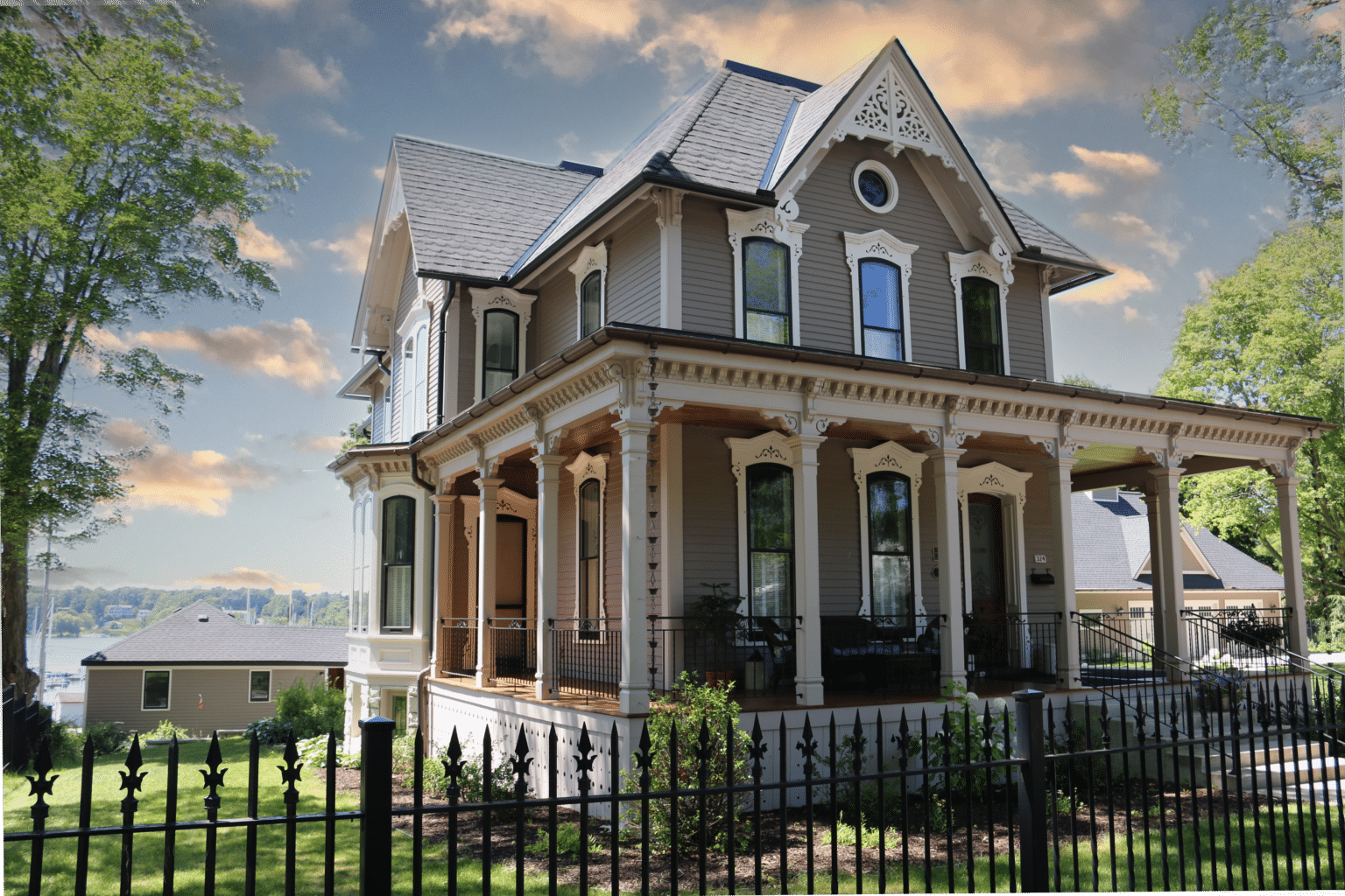 Front of The Lewis House Inn