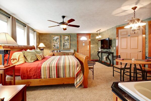 Prairieside-Inn-Suites-Grandville-Tuscon-Villa-0001