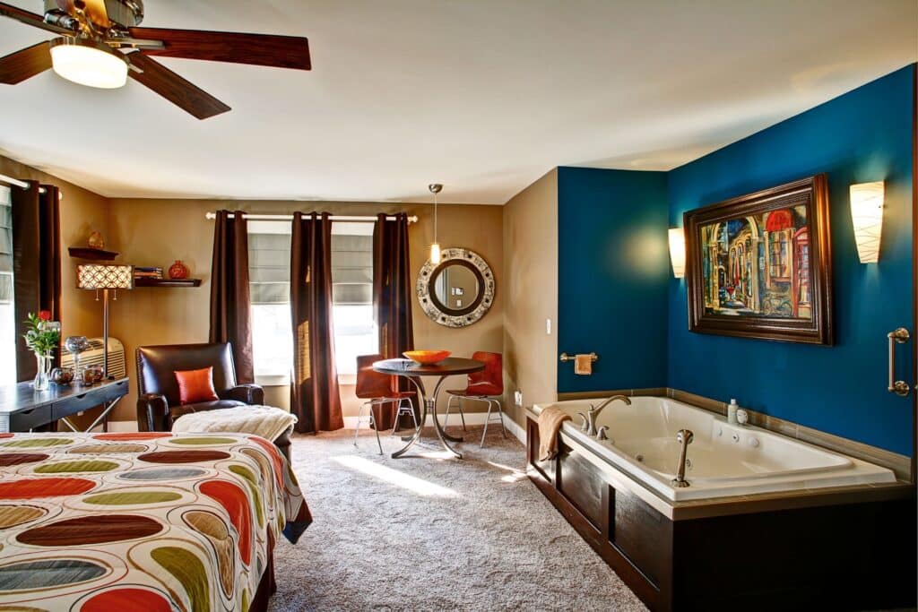 Grand Rapids Getaway for a Luxurious Stay: Prairieside Suites B&B 1