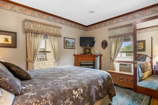 Inn-Of-Saugatuck-Mi-49