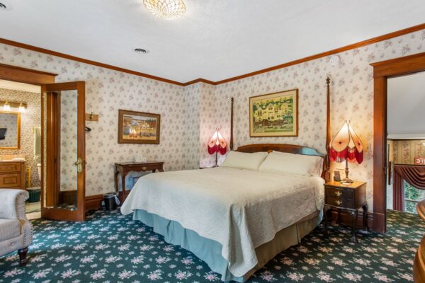 Inn-Of-Saugatuck-Mi-55